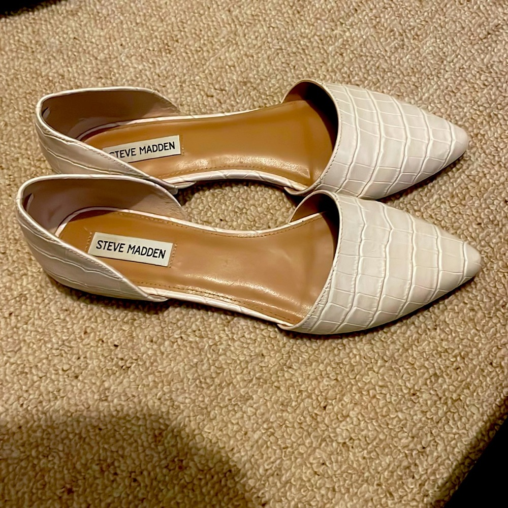 Steven Madden White Crocodile D’Orsay Flats